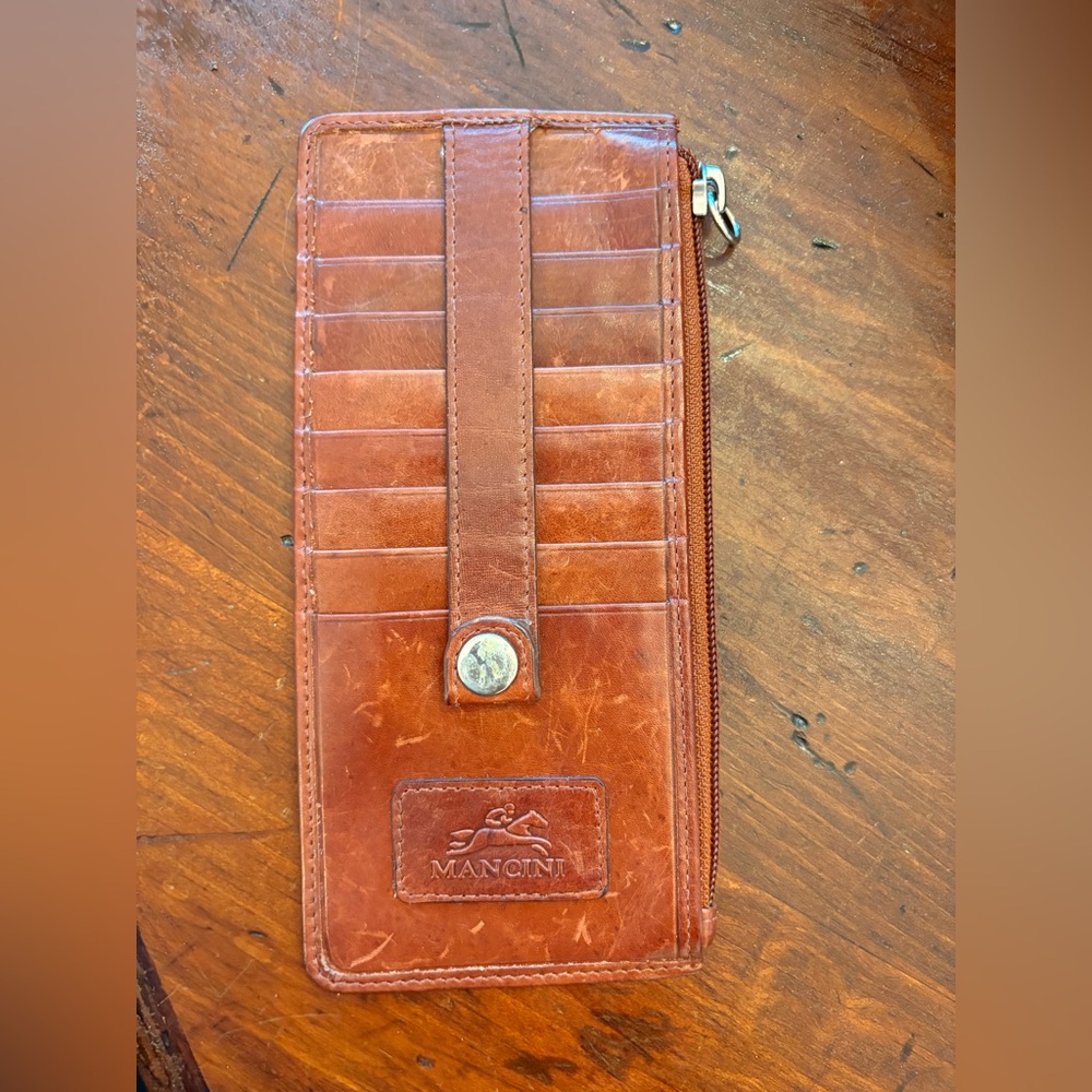Women's Brown Mancini Leather Wallet Beautiful Lining GUC